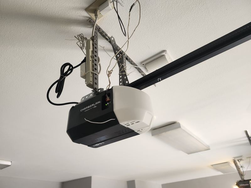 Chamberlain garage door opener installed in Plano, TX