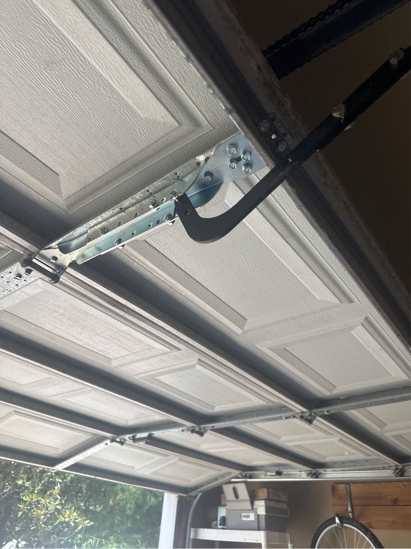 Opener reinforcement bracket and struts installed in Savannah, TX